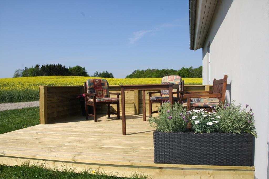Hellerup Bed & Breakfast Løgstrup Exterior foto